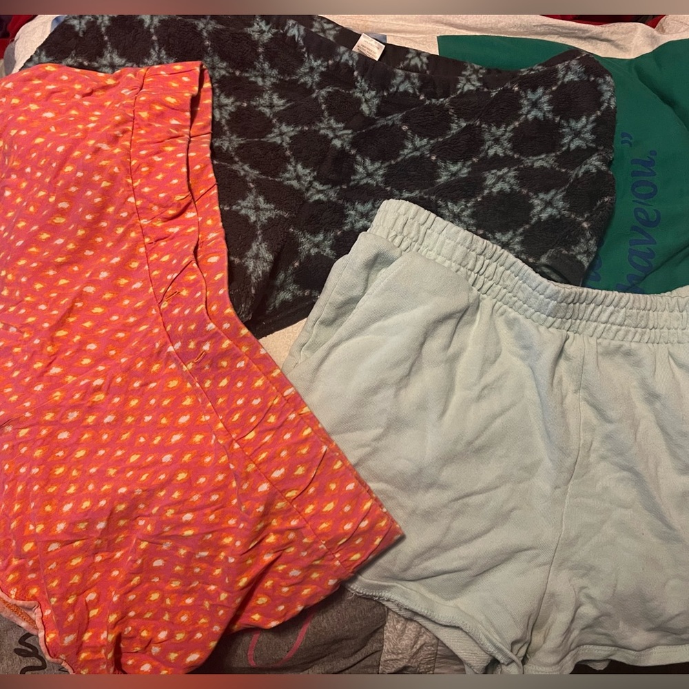 3 pairs pajamas shorts or loungewear